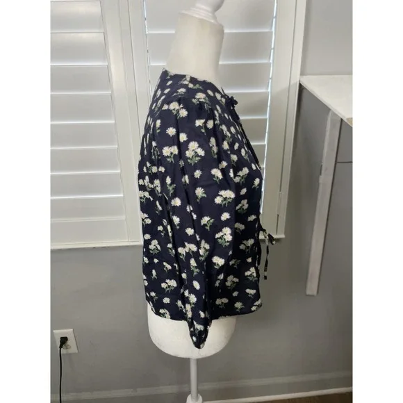 H&M Navy Yellow Daisy Floral Tie Front Blouce Puff Sleeves Top Woman's Size S - Picture 7 of 16
